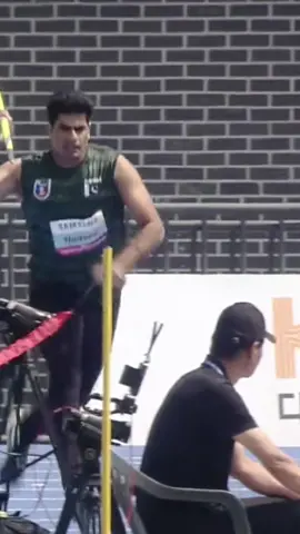 BREAKING: Arshad Nadeem qualifies for the final of Asian Athletics Championship with his first throw of 86.34m! 🇵🇰✨ #arshadnadeem #asianathletics #AsianAthleticsChampionships2025 #trending #breakingnews #korea #javelinthrow #sports #javelinthrower #news
