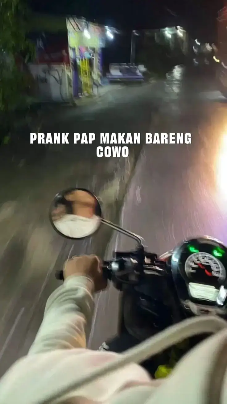 ayo prank temen mantan sahabat orang tua kalian biar menyala.. #story#prank#foto#fyp#x 