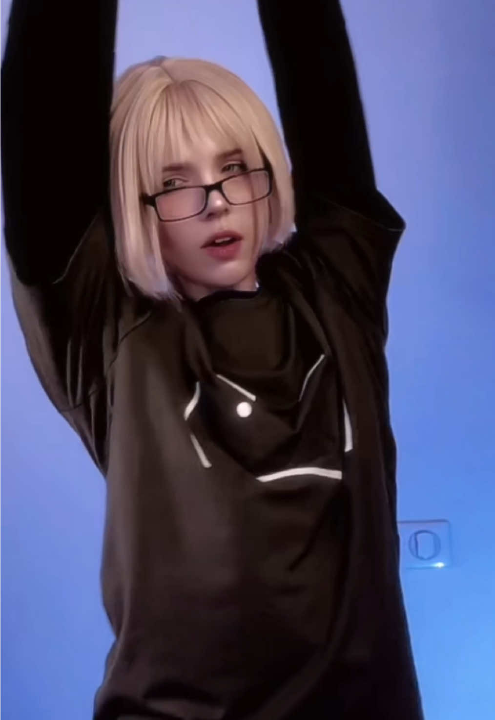 Armin on the dance floor🍓 #nerdarmin #armin #nerdarmincosplay #armincosplay #arminarlert #nerdmin #arminnerd #aot 