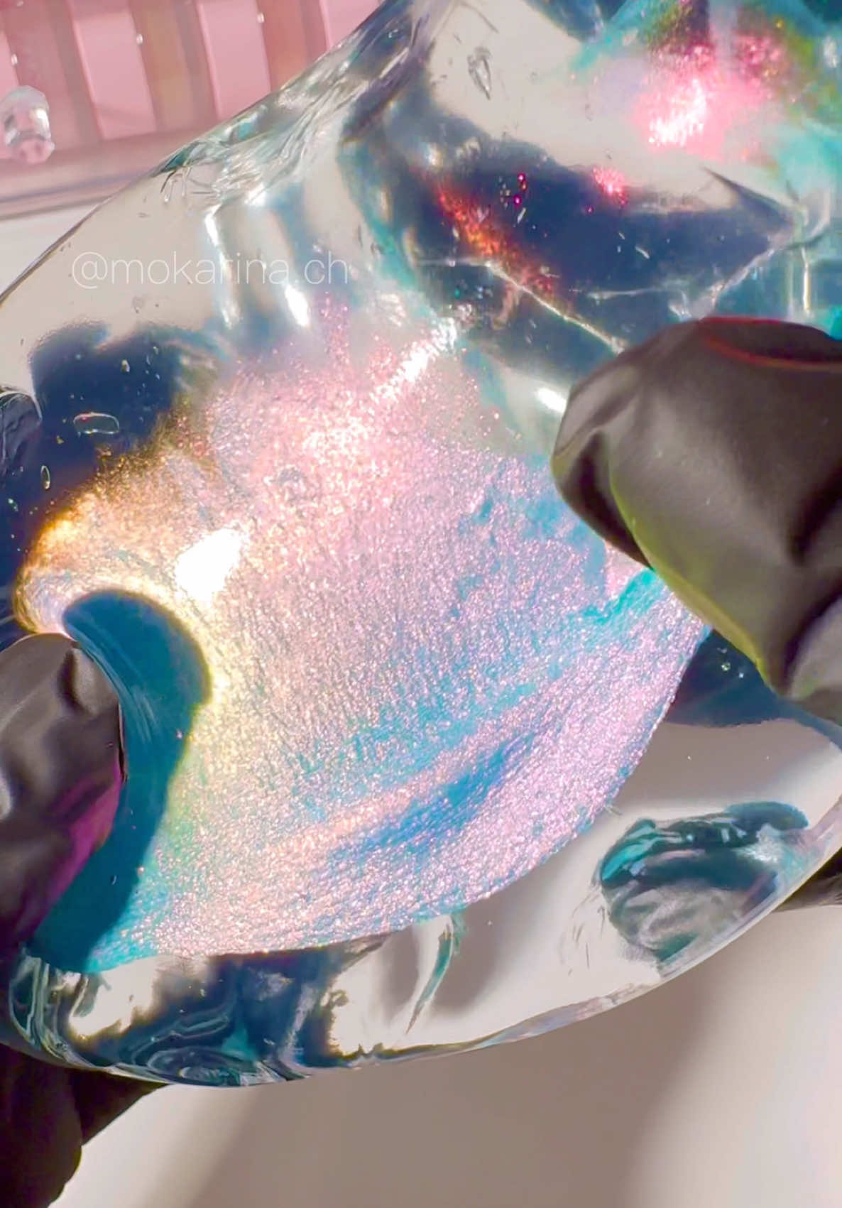 Satisfying Slime Coloring | Mixing High-End Multichrome Pigment into Clear Slime #slime #slimeasmr #slimemixing #slimelover #satisfying 