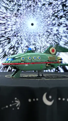 A young boy friend #buildingblock #coolstuff #foryoupage #giftideas #spaceship #vehicle #ship #shiny 