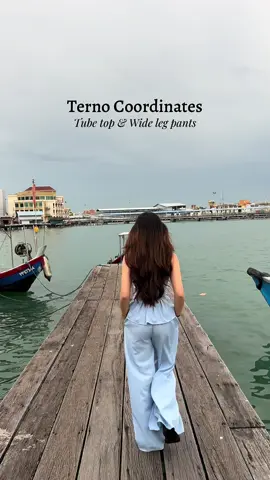 What a perfect outfit for this day! 🥹❤️ #ternocoordinates #coordinates #terno #ternooutfit #tubetop #widelegpants #tiktokbudol #tiktokfinds #merryhil #merryhilrecos #fyp #viral #gotrending 