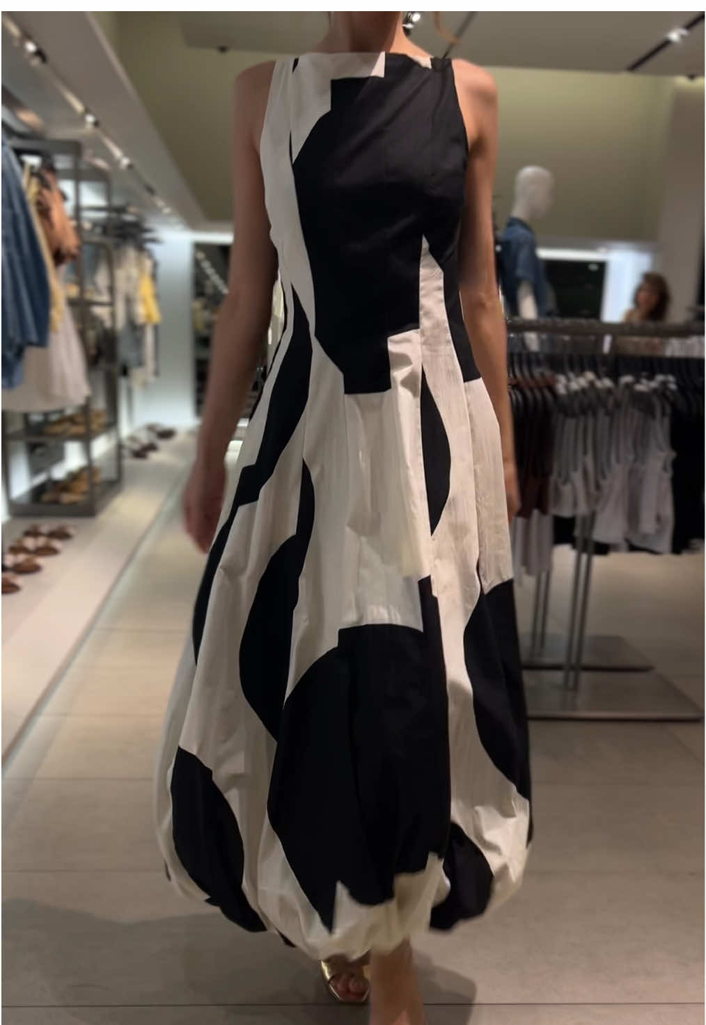 Dress   @ZARA  #zara #zaranewin #zarahaul #zaratryon #fypage #zaraoutfit #zaranewin