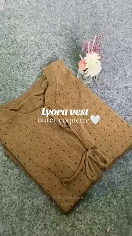 vest outer desain elegan cocok buat gaya santai atau formal 🌸#gaya #atasan #rompi #outerrajut #vestrajut #outer #vest #atasanwanita #vestwanita 