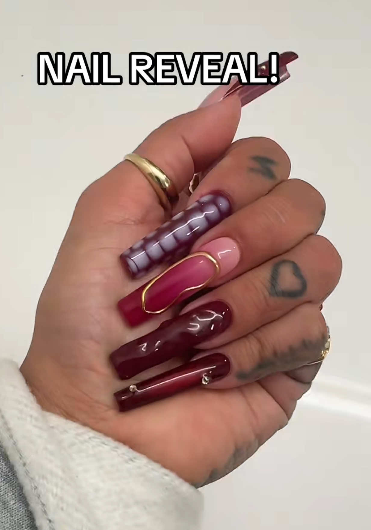 aura nails are servinggg @KAYCE K 💚 #nails #nailinspo #nailart #summernails 