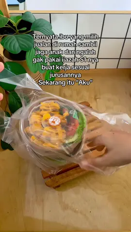 Sekarang itu “Aku” . #idejualan #jualan #ricebowl #food #jualandirumah #chickenkatsu #chickenpopcorn #ricebowl10ribuan #makananviral #jumatberkah 