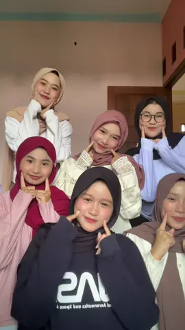 p adu imoet #maafyakloimut 🤭🧏🏻‍♀️ dc: @richeeze30