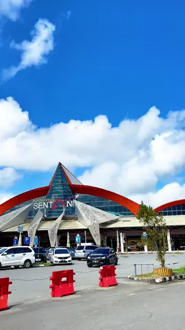 Kalau udah pernah dateng ke kota ini pasti pengen balik lagi... ⛰️🌊🏖️🌄🏞️ semua ada #jayapura #wisatajayapura #jayapurastory #jayapuratiktok #papua 