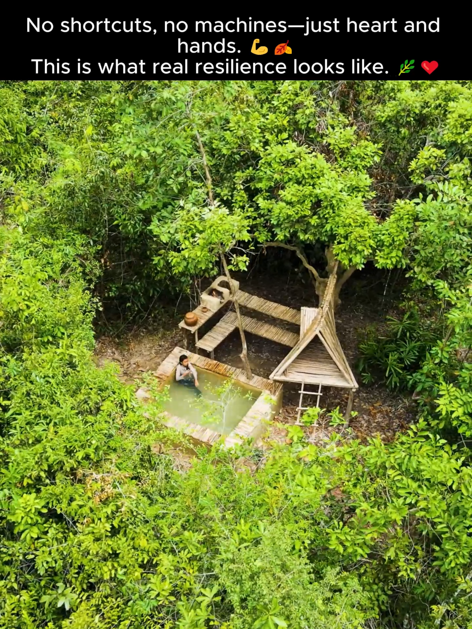 From Nature to Shelter – Her Jungle Build Will Amaze You! #JungleBuild #SurvivalGirl #NatureLife #Bushcraft #DIYShelter