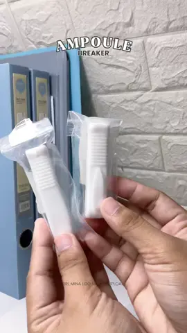 Looking for a tool to conveniently break ampoule? Check this out. #ampoule #ampoulebreaker #medicalsupplies #nursingstudent #studentnurse #medstudent 