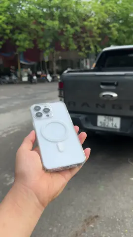 Đẹp thật sự các bác ơi , ốp lưng trong suốt chông sốc, chống ô vàng ! #optrongsuot #optrongiphone #oplungiphone #Opchôngsôc #ôpchôngônera #phukiendienthoai #phukienthoitrang #muataitiktokshop #TikTokFashion #videoviral #videolenxuhuong #master2024bytiktok #foryour 