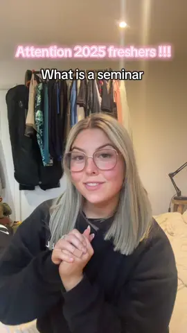 Freshers this is what a seminar is. #attention #freshers #freshers2025 #2025freshers #uni #uni2025 #2025uni #helpful #helpfulunitips #unitips #tips #helpfultips #seninar #uniseminar #viral #follow #fyp #foryou #foryoupage 