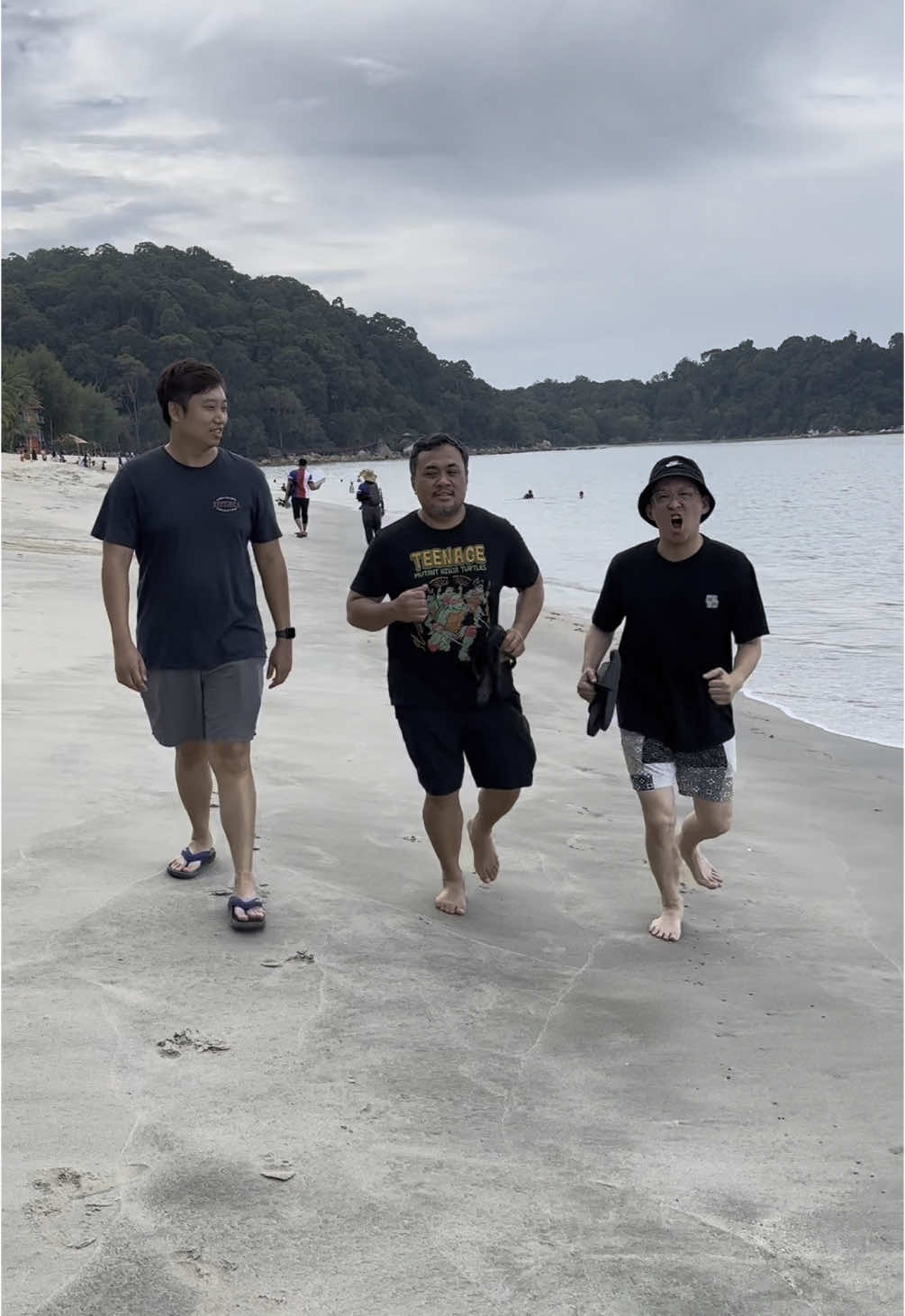 Baywatch tak jadi. 