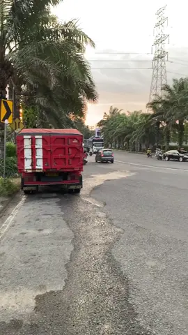 Pasukan paser baik otw mbahh.        #fyppppppppppppppppppppppp #tambangpasirblitar24jam #damtruk 
