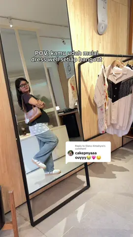 Replying to @Elena Almahyra cakep kan OOTD aku pake Sungjun! 💖 #rekomendasisepatu #sepatuwanita #sepatusneakers #OOTD #outfit #pvnsungjun #pvn #fyp 