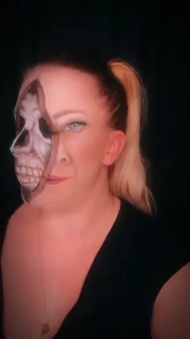 #thisismakeup #illusionmakeup #theillusionartist #creativemakeup #onthisday 