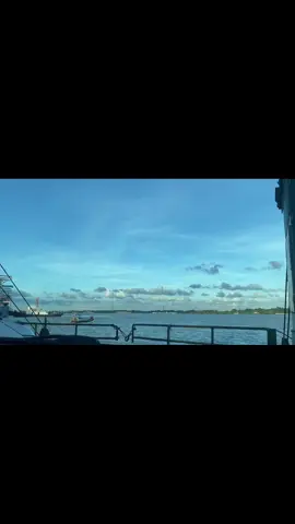 Đôi khi chỉ vì thích bài hát mà phải kiếm clip phù hợp 😂😂😂
