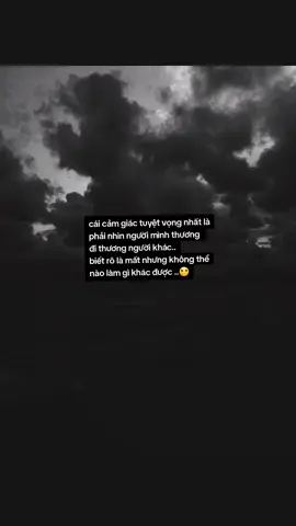 đau đớn thật 🙂#em #buon #mưa #đêm #thuong #3107_3 #nhoem #TikTokAwardsVN #sad #meo #xh 