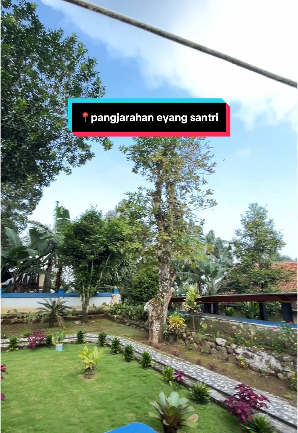 Ada yg pernah kesini? #fyp #eyangsantri #makamwali #girijaya #cidahu #jabar #sukabumi #vibes #gunungsalak #ziarahkubur #fypage #fypシ゚ #foryourpag #curugpelangi #curugsawer 