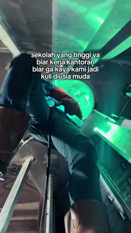 Cuma kuli#welder #petanimuda #weldermuda #fyppppppppppppppppppppppp #beranda #fyp 