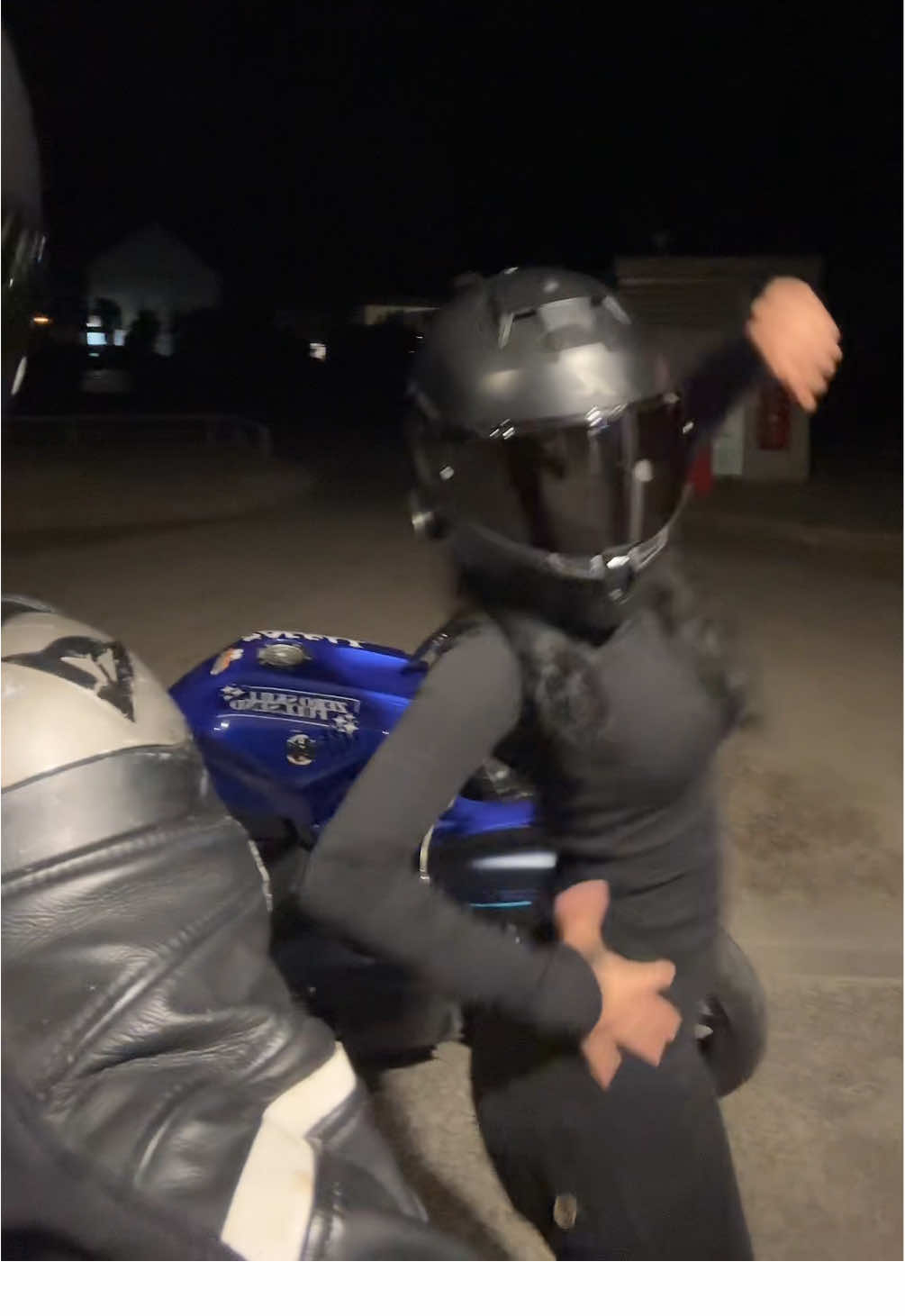 ROCK THAT BODY 😝 @DEACON 🏍️ #fyp #pourtoii #BookTok #motorcycle #biketok #darkromance #biker 