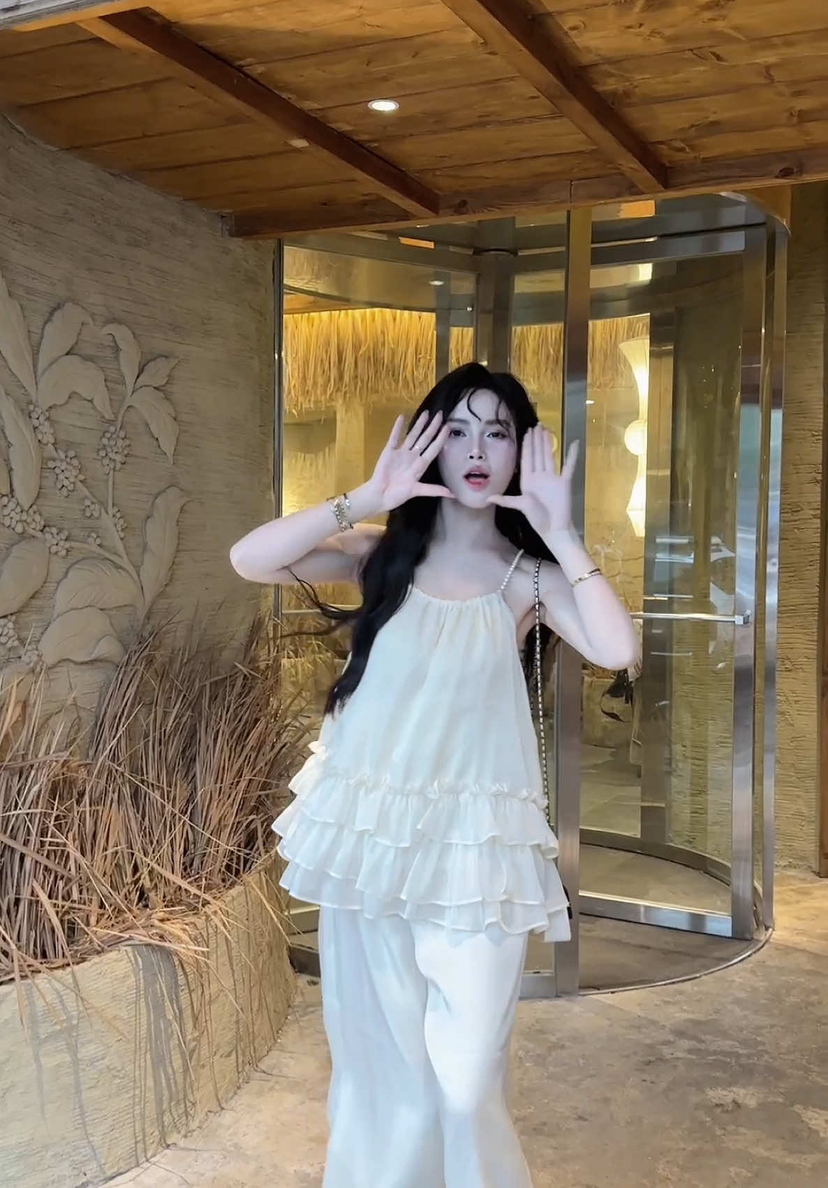 Cứ quên em vậy đi 😎#xuhuongtiktok #lananhclothing2 #phoidoxinh🥰 #trendingtiktokviral #xuhuong #thinhhanh 