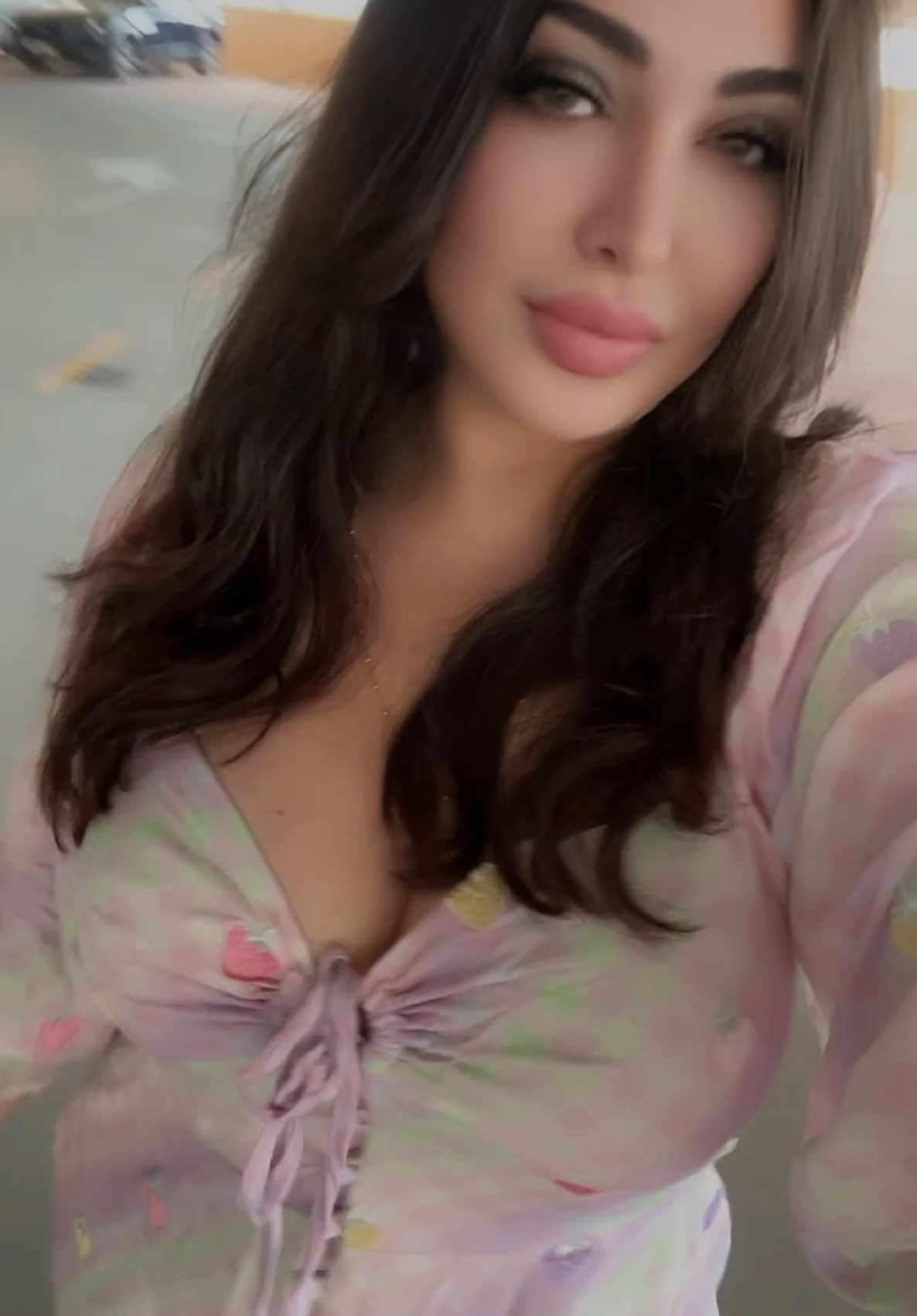 اكيد 🙂‍↔️🌸