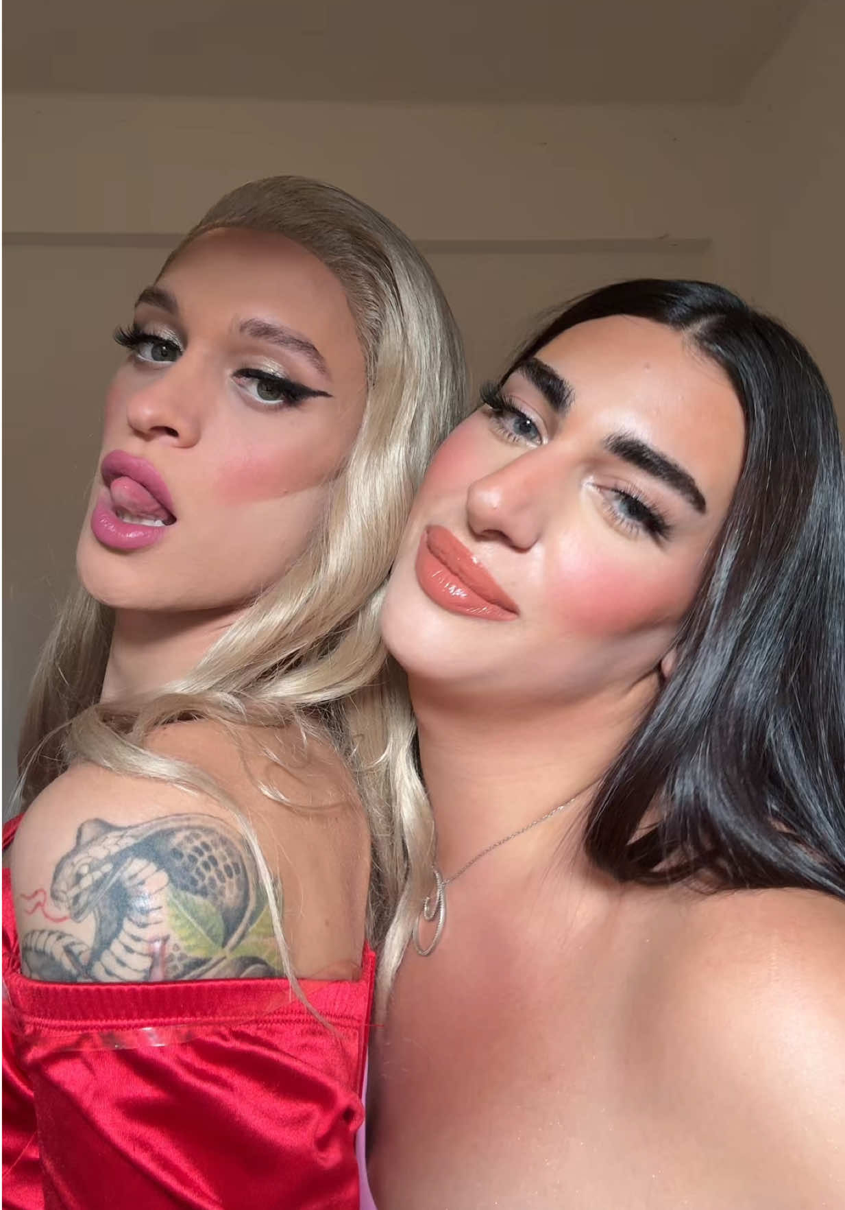 אל תשאלו שאלות לא תשמעו שקרים #אוריאןספיבק  @_GENDERIKA_ 