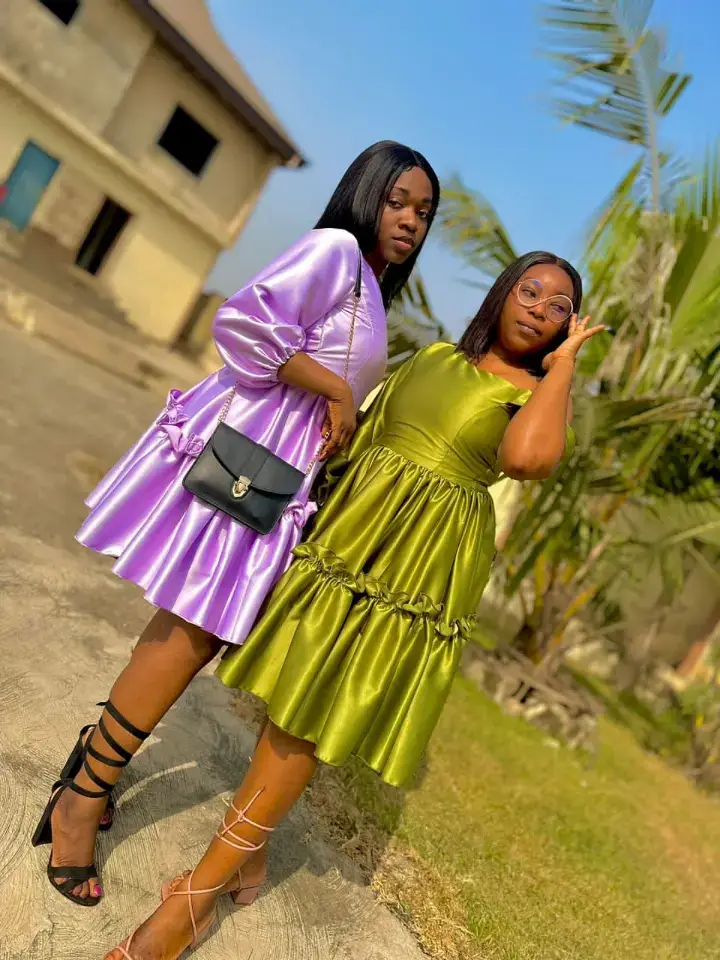 Bertina's Fashion 🧵🪡