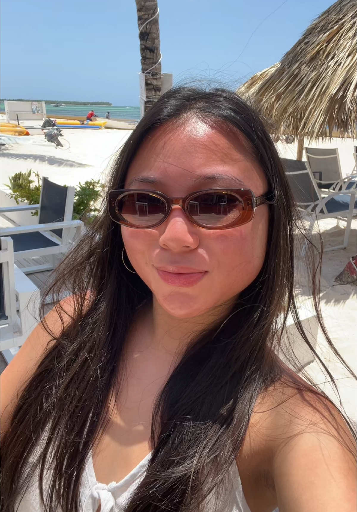 Dezi does it again😍🕶️ #ttshop #summerfinds #sunnies 