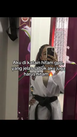Canda yaa#karate #trending #karatedo #atletkarate #karategirl #fyp 