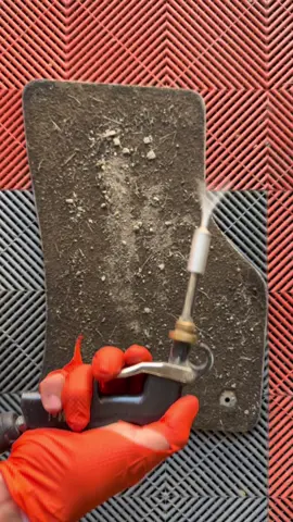 satisfying deep cleaning carpet #CleanTok #cleaning #satisfying #clean #detailing #amsr 