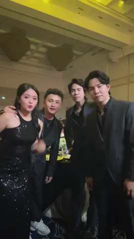 Ajak goyang @Arthur & Billy di ultah @WILLIE SALIM & @VILMEI✨ 