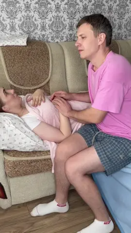 Он знает чем ее зацепить 😳