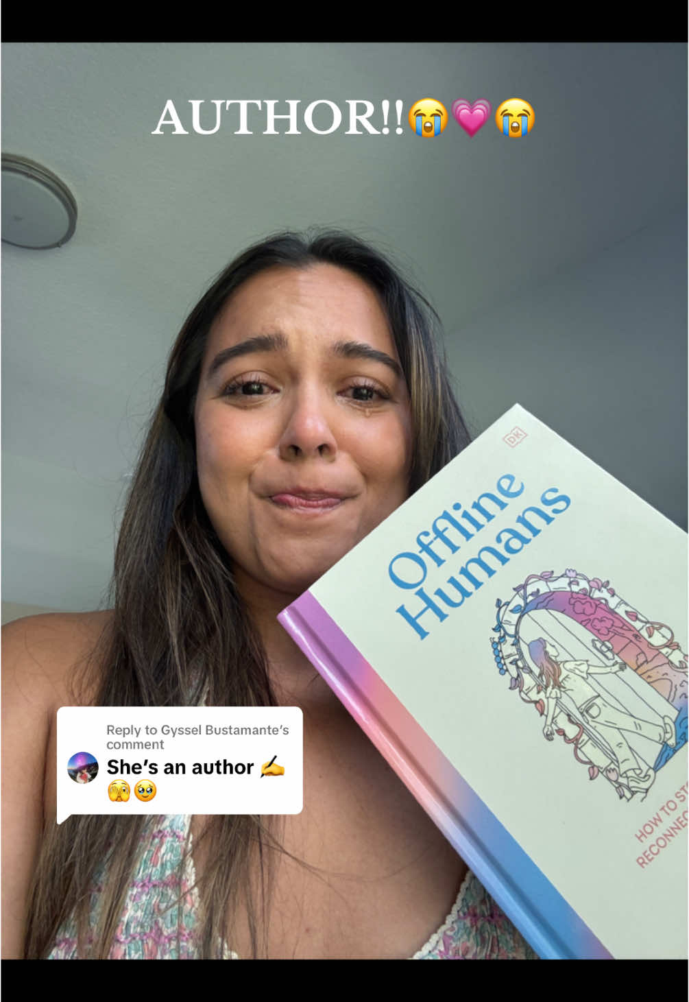 Replying to @Gyssel Bustamante mother is an AUTHOR 😭💗😭 preorder Offline Humans today 🧚🏼📕💌