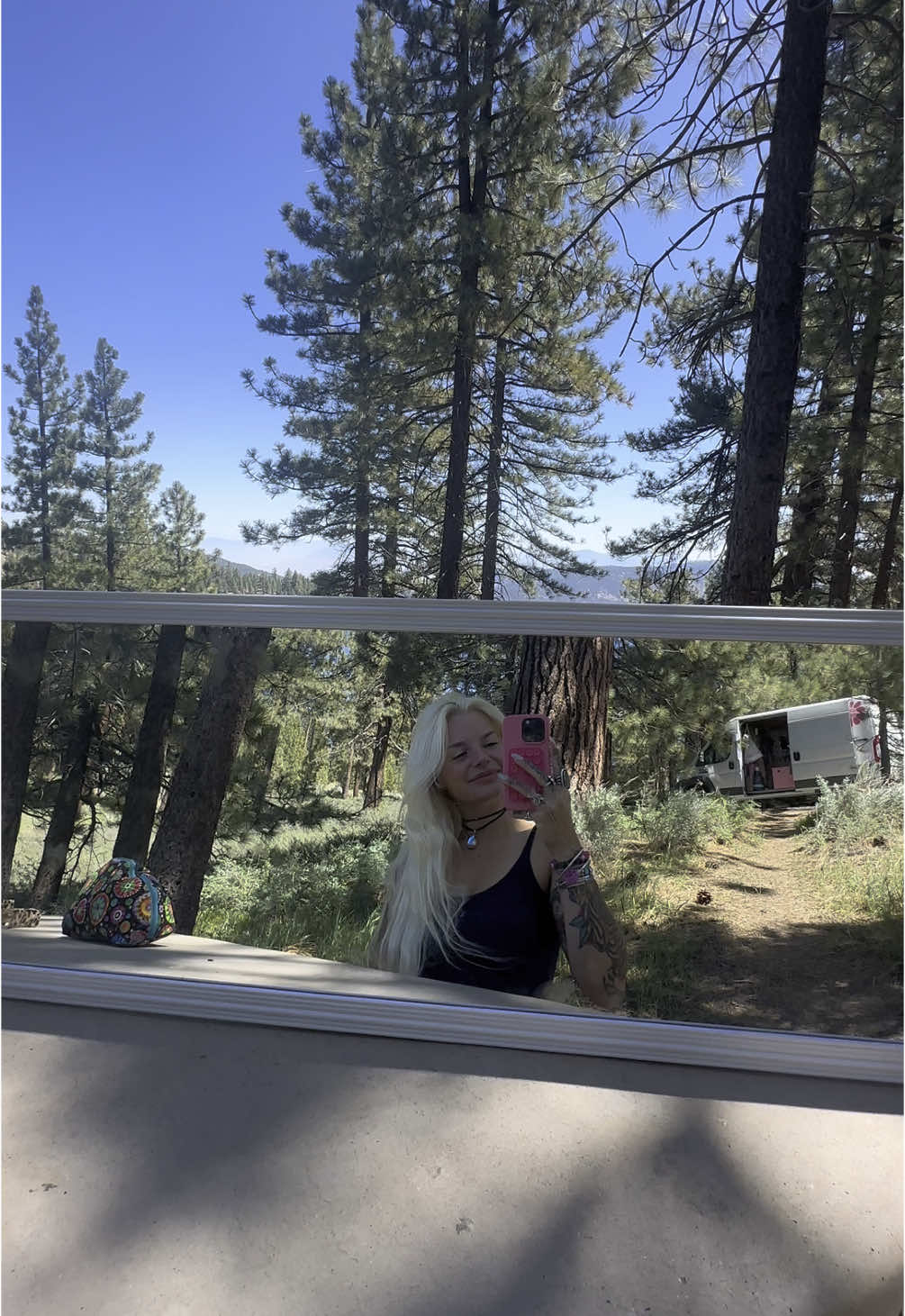 doing my makeup in the forest :) 🧚‍♀️ #makeup #getreadywithme #grwm #camping #fairy 