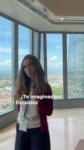 ¿Estudias Derecho y quieres saber qué hace un fiscalista en su día a día? 🤔 En “Fiscalista por un día” te damos la oportunidad de sumergirte en el equipo y que conozcas la profesión de una forma única y con un enfoque 100% práctico 🙌 Descubre las oportunidades de carrera que ofrecemos en el link de la bio 🔗 #Empleo #Derecho #talento 