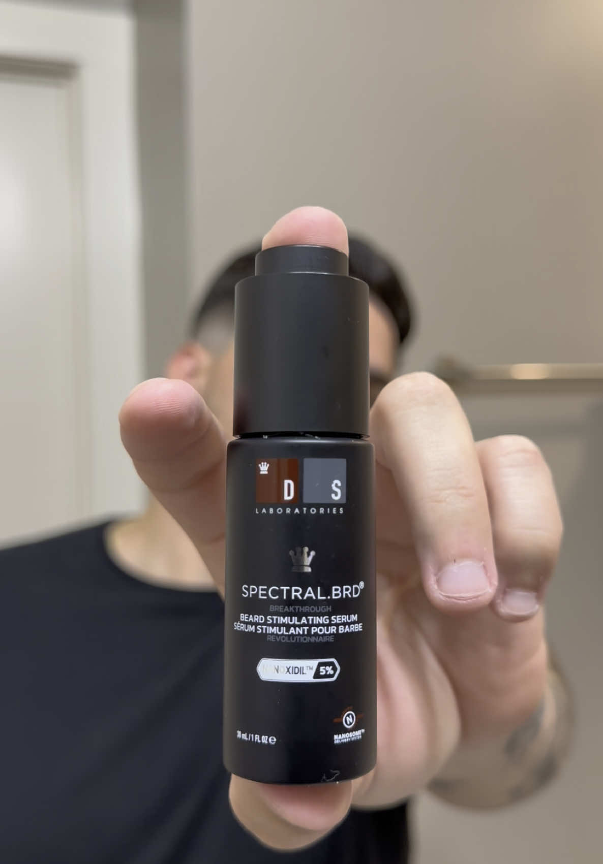 Mejora el crecimiento de tu barba #tiktokshop #tiktokmehizocomprarlo #barba #nanoxidil #minixidil #precencia #style #bigote #crecimientodecabello #deals #ofertas #latinostiktok #latinos #felizdiadelpadre 