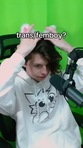 c'est quoi la différence entre trans et femboy? #fyp #pourtoi #femboytiktok #femboy #lgbt #trans 