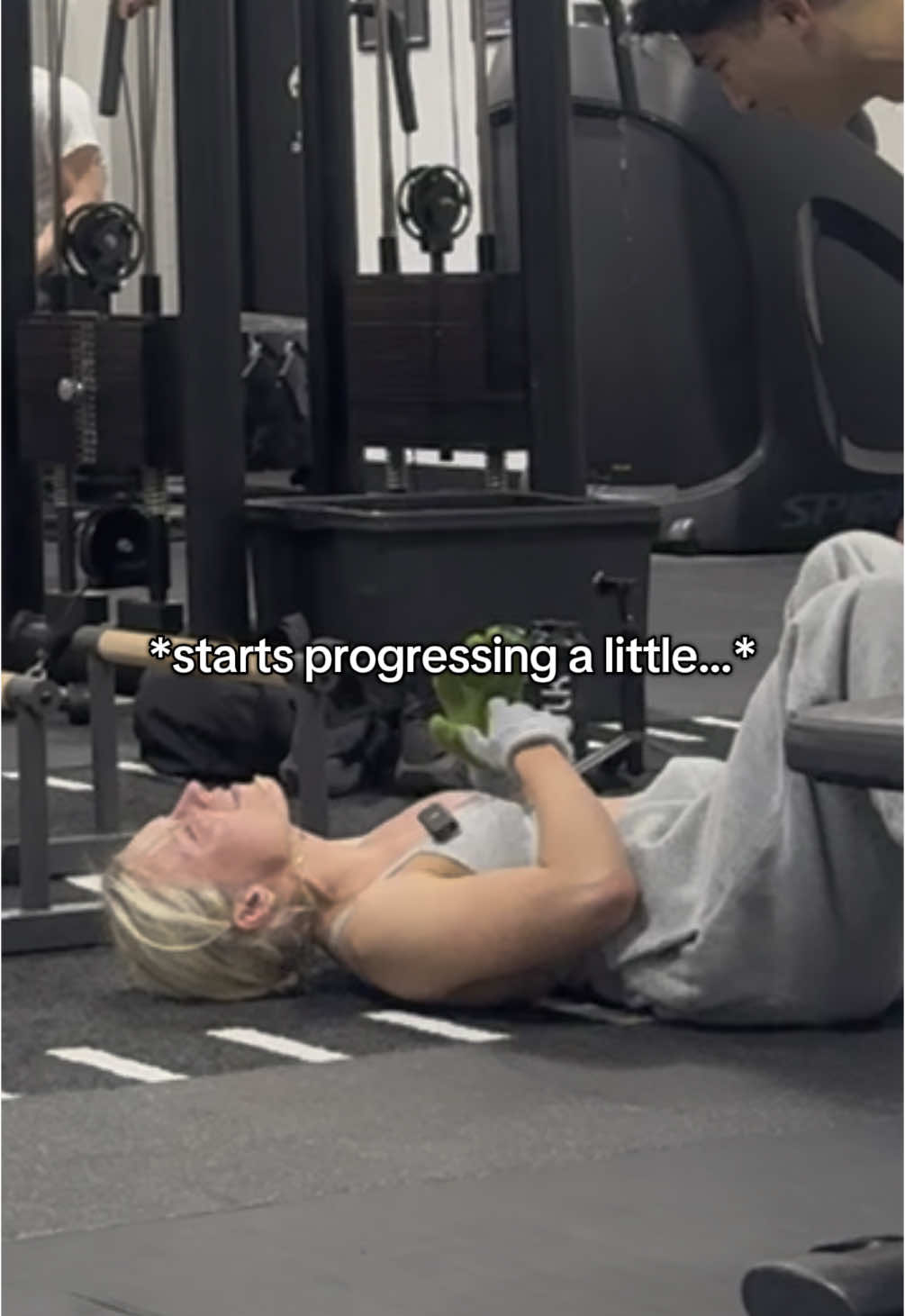 Only came away from that with a few bruises…🤣  @celsiusuki  #GymTok #calisthenics #gymbeginner ad #gymconfidence 
