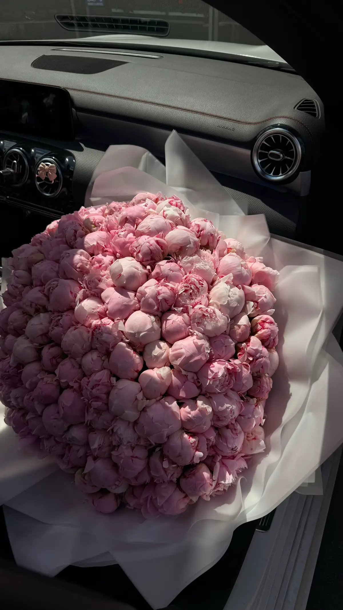 #peony #bouquet #fyp #fypsounds #fypagee #peonyseason #luxurylifestyle #flowers #fürdich #mijnbloemenhuis #foryoupagе #voorjou #beringenmijn #beringen #bouquets