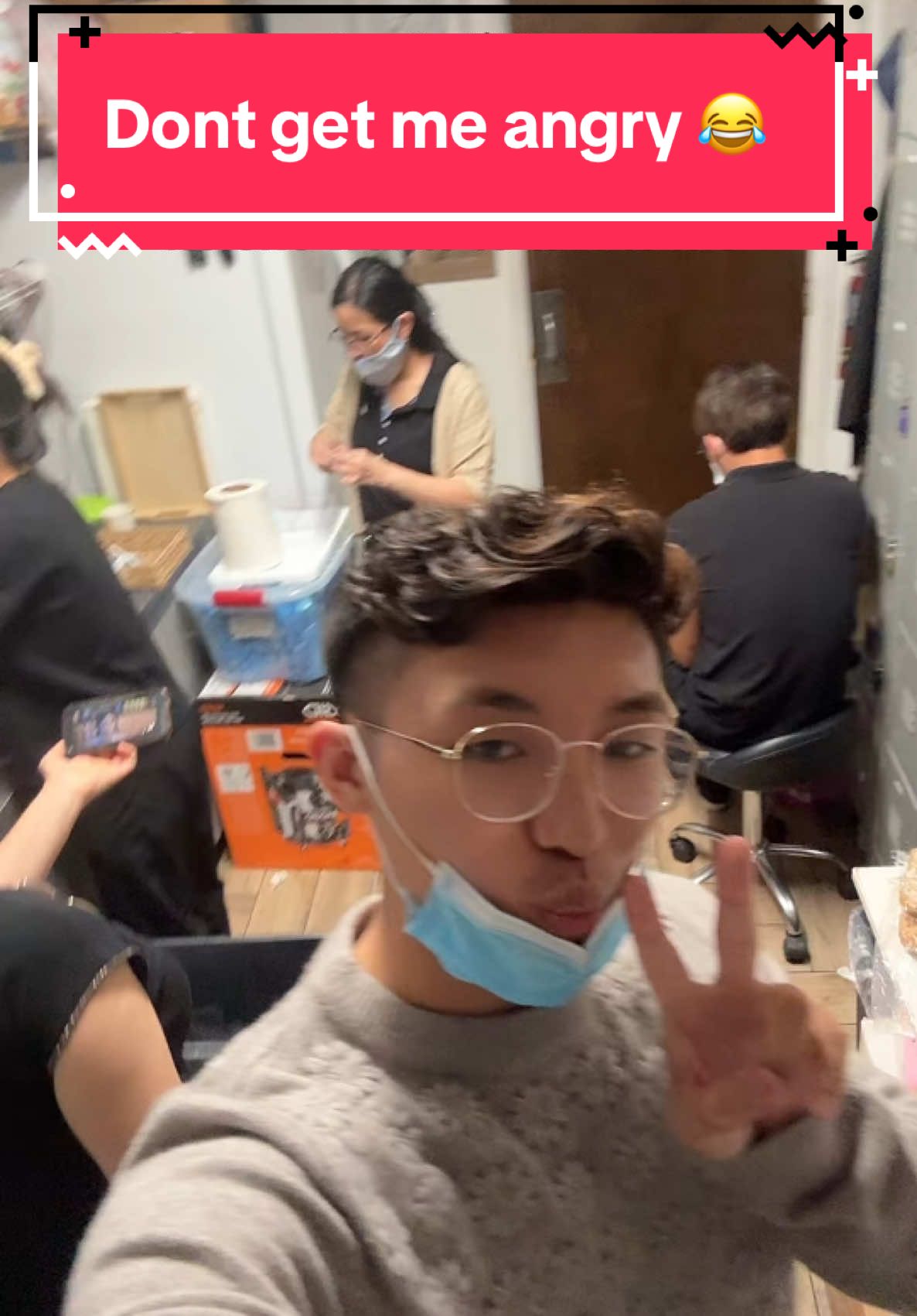 Omgg when I get mad, I get mad 😂 #nail #nailtech #nailsoftiktok #nailtok #salonowner #nailtechlife #gay #salon #joke #vietnamese #funny 