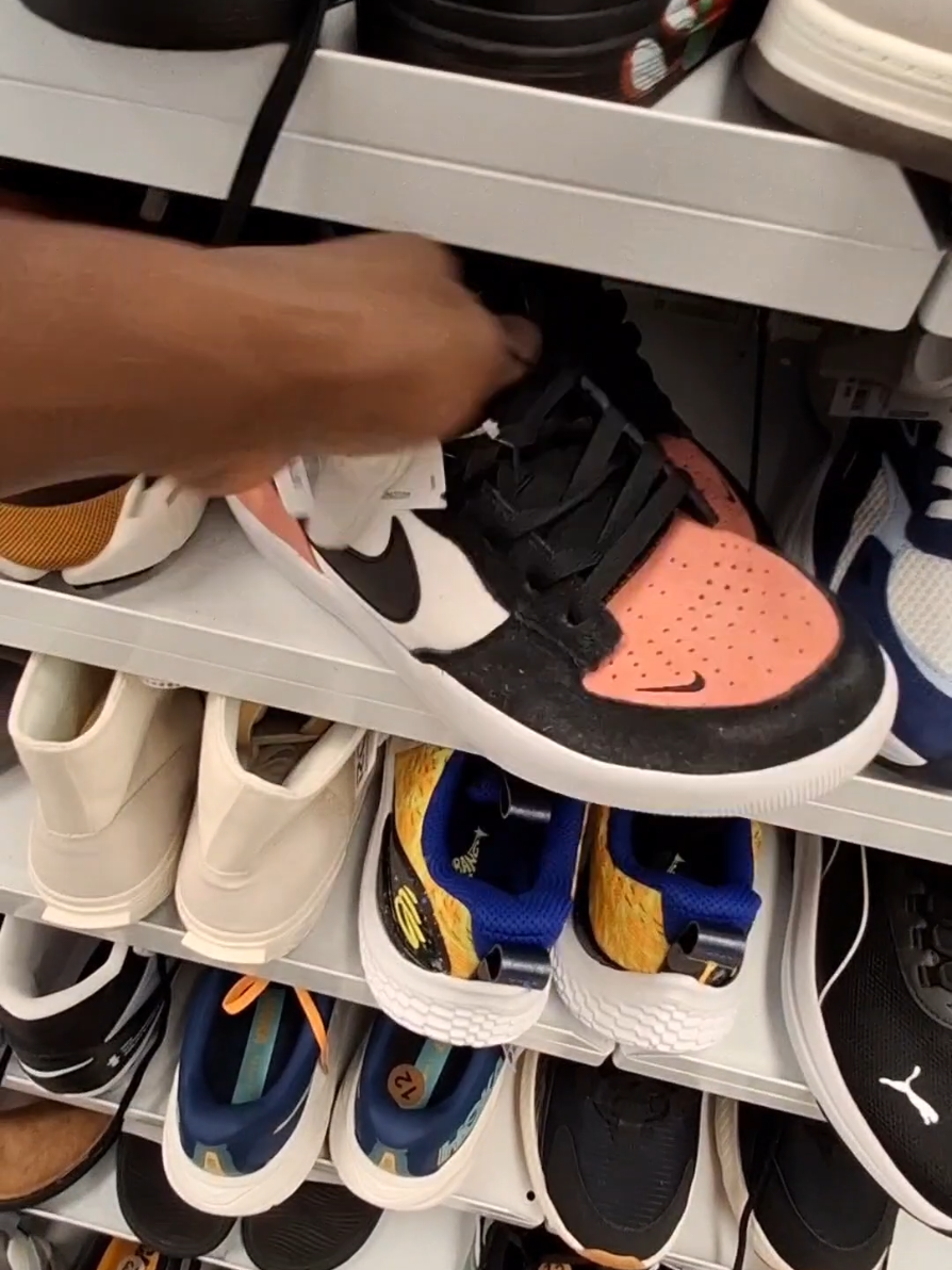 Did I miss out on any shoes i should have bought lemme  know for the next time 👟👀 #sneakerhead #rossdressforless #rossfinds #rossshopping #didimisssomething #sneakers 