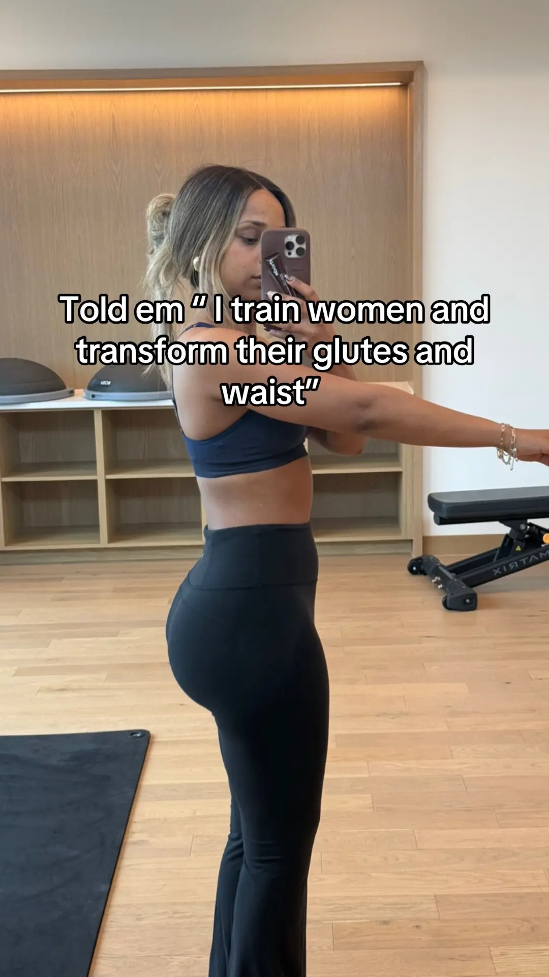 One thing I’m happy about is providing free and or affordable fitness training. Links in bio #glutes #glutesworkout 
