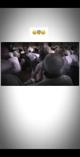 #حفظه الله  الله پاکﷻ دی دم ولوی صاحب مبارک په علم او عمر کی برکت واچوی  ستره هستی ده  آمین ثم آمین