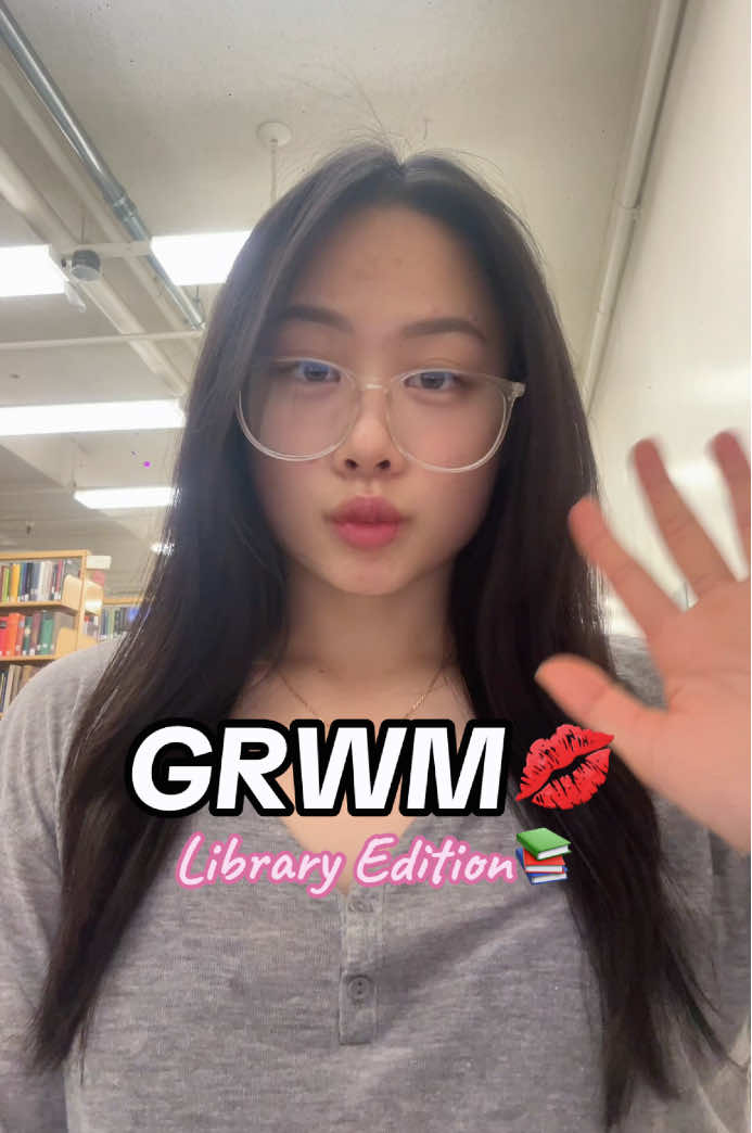 I live in the library atp #GRWM #SoftGlam #MakeupRoutine #NaturalMakeup #BeautyTok #GRWMmakeup #MakeupTok #EverydayMakeup #TikTokBeauty #GlowUp 