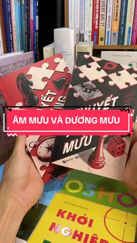 Bộ sách “Thuyết Âm Mưu & Thuyết Dương Mưu” – Đỉnh cao tư duy chiến lược, khôn ngoan để làm chủ cuộc chơi! Trong một thế giới phức tạp và biến động không ngừng, người chiến thắng không phải kẻ mạnh nhất, mà là người tư duy khôn ngoan và hành động đúng lúc. Bộ đôi sách này chính là chiếc chìa khóa mở ra cánh cửa của trí tuệ chiến lược, giúp bạn thấu hiểu và ứng dụng cả mưu sâu kế hiểm lẫn đường đường chính đạo để vững vàng tiến bước trong đời. Thuyết Âm Mưu – Cuốn sách đưa bạn bước vào thế giới của những mưu kế tinh vi – nơi mọi hành động đều được tính toán kỹ lưỡng, mọi quyết định đều ẩn chứa sức mạnh vượt trội. 	•	Không dạy thủ đoạn hại người, mà là cách ứng biến linh hoạt, tư duy đa chiều để giành phần thắng một cách bền vững. 	•	Dành cho những ai đang lạc lối giữa các mối quan hệ chồng chéo, hay muốn vượt qua thử thách mà không lộ bài. Thuyết Dương Mưu – Chính nghĩa quang minh, mà không ai chống được     - Ngược lại với âm mưu, “dương mưu” là cách để bạn sử dụng đạo lý, sự minh bạch và công chính một cách sắc sảo: 	•	Lợi mình mà lợi người, hành xử đúng đắn nhưng đầy toan tính chiến lược. 	•	Giúp bạn thu phục lòng người, hành động danh chính ngôn thuận và đạt hiệu quả lâu dài. Hai cuốn – một hệ tư duy hoàn chỉnh: Âm có nhu, dương có cương – hiểu cả hai để hành xử linh hoạt, không bị cuốn vào mưu kế của người khác, và trở thành người dẫn dắt trò chơi.#tiemsachbinhyen #BookTok #sachhay #sách #reading #thuyetammuu #thuyetduongmuu 