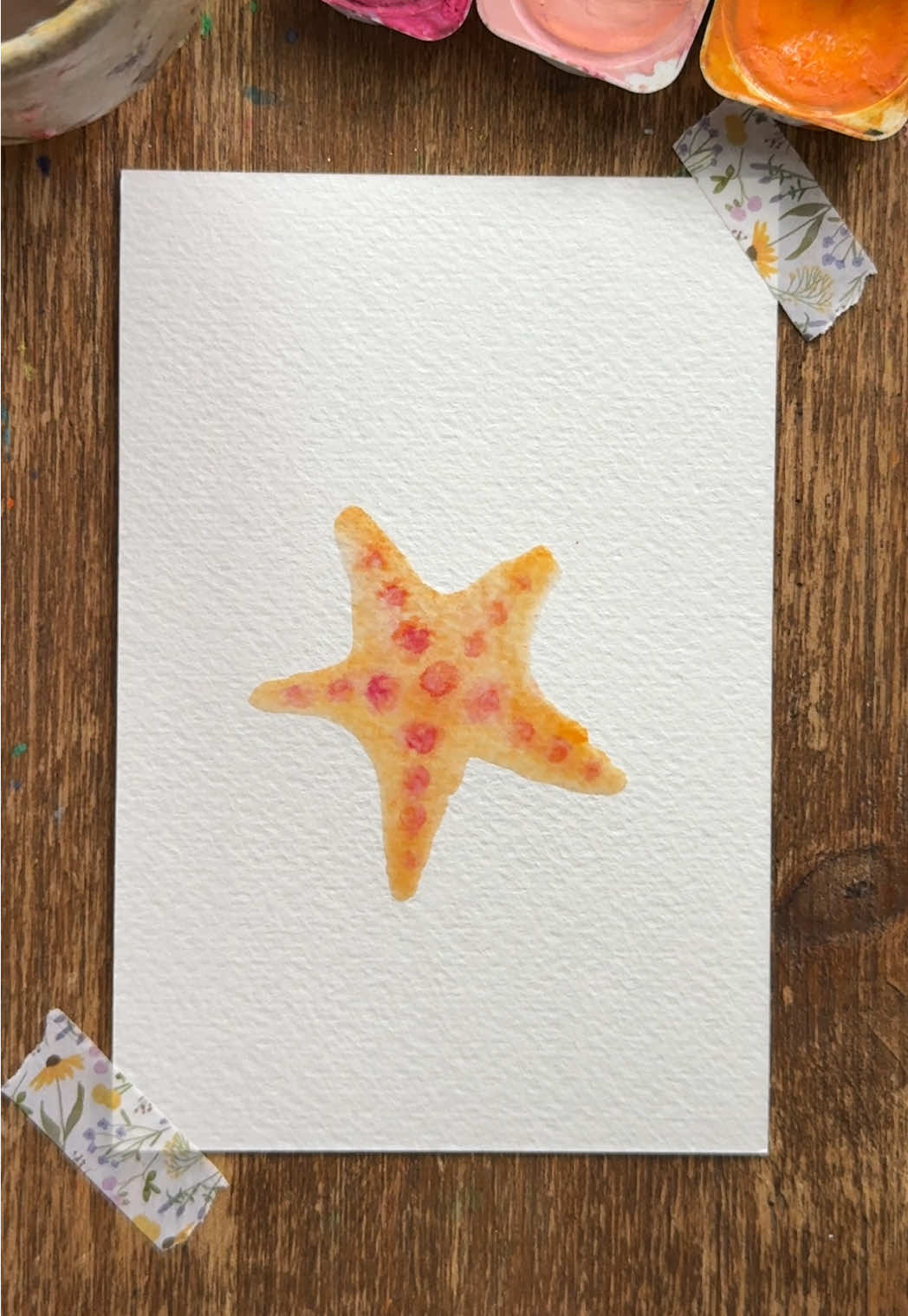 Watercolor starfish ⭐️🐠 this one’s real easy! #watercolorpainting #watercolortutorial #beachart #easywatercolortutorials #beginnerwatercolor #watercolorart #arttok #howtopaintwatercolors #paintwithme #watercolordotart 