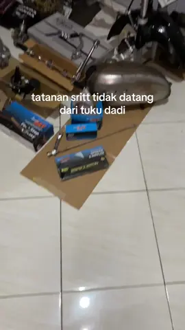 semangat seng do mbangun🤣#cb125se #fypage #ragatcb #foryou #4u 