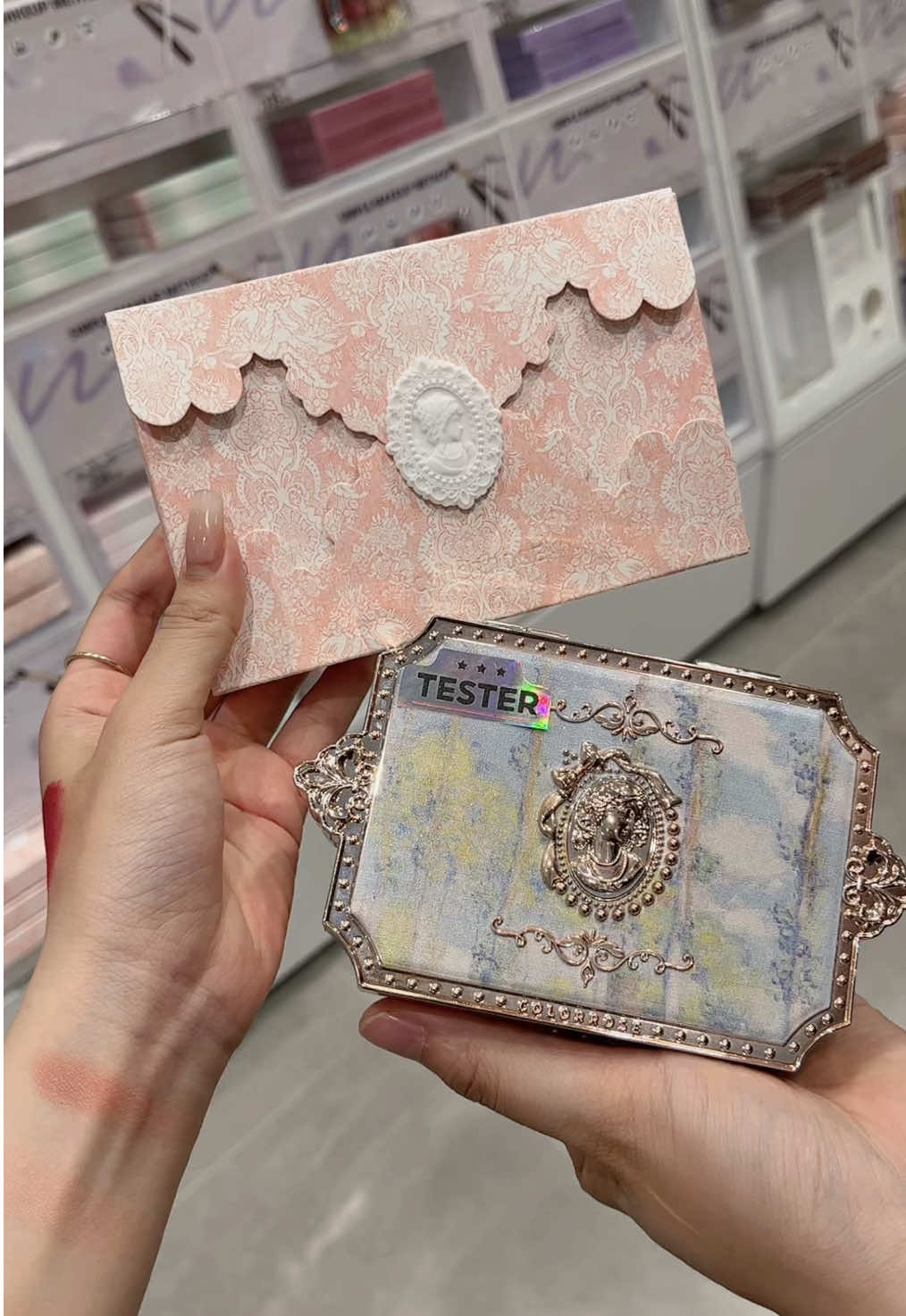 Ai giải đáp cho tuiii đi #xuhuong #makeup #reviewlamdep 
